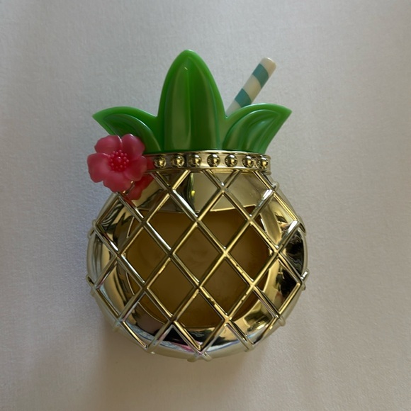 Bath & Body Works Other - Bath & Body Works Pineapple Cocktail Visor Clip For Car Fragrances